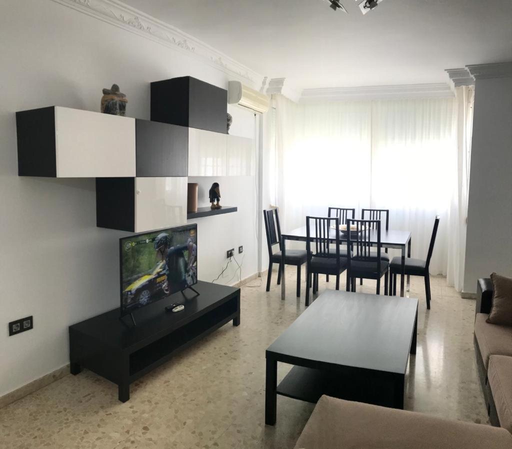 Apartamento Los Llanos 3 dormitorios con Wifi y a 250 metros de la playa Torrox Exterior foto